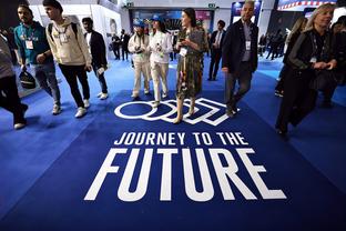 官方：国际足联今天在吉达召开2023年足球峰会，讨论未来计划